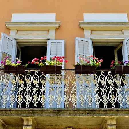 Heart Of Volosko - Steps To The Sea - Private Parking Included Apartment Opatija