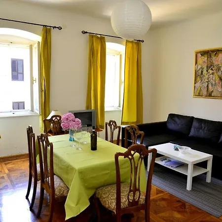 Heart Of Volosko - Steps To The Sea - Private Parking Included Apartamento